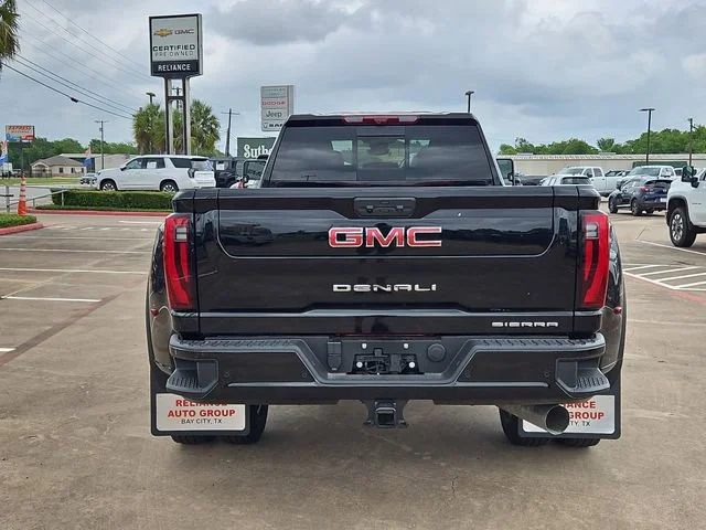 2026 GMC Sierra 3500HD Denali - Photo 6