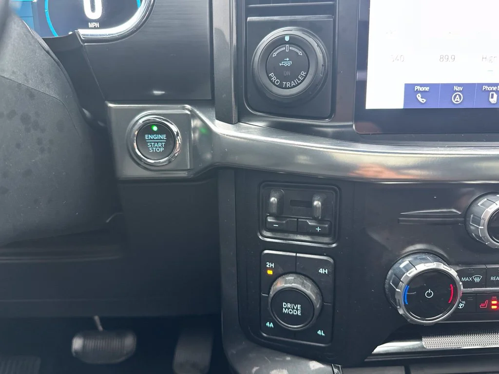 Used 2023 Black Metallic Ford Lariat image 16