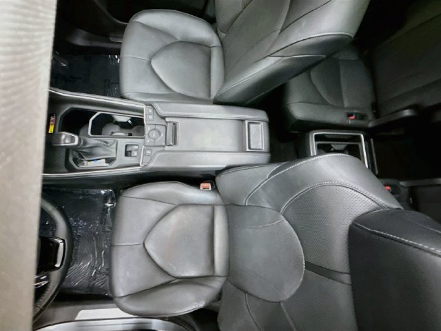 2025 Toyota Grand Highlander Limited - Photo 22