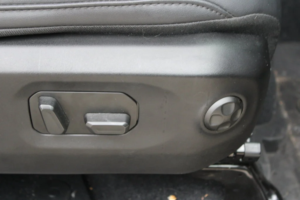 Used 2026 Black Jeep Rubicon X image 12