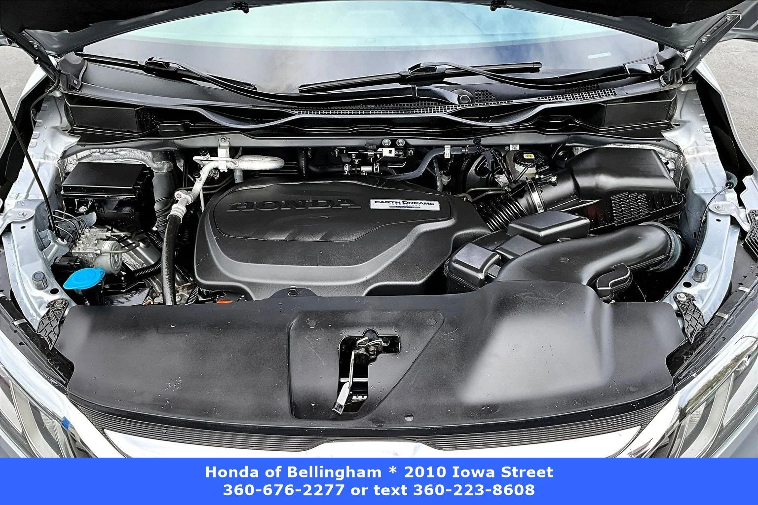 Used 2018 Lunar Silver Metallic Honda EX-L image 29