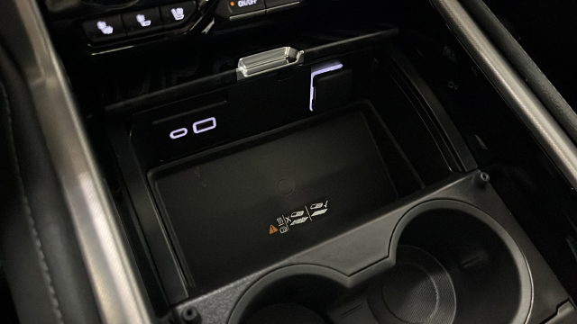 Used 2024 Sterling Metallic GMC Denali image 30