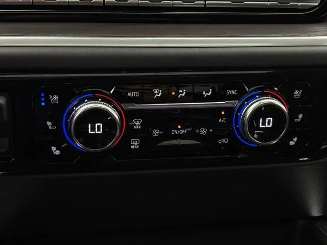 2026 GMC Sierra 1500 SLT - Photo 27