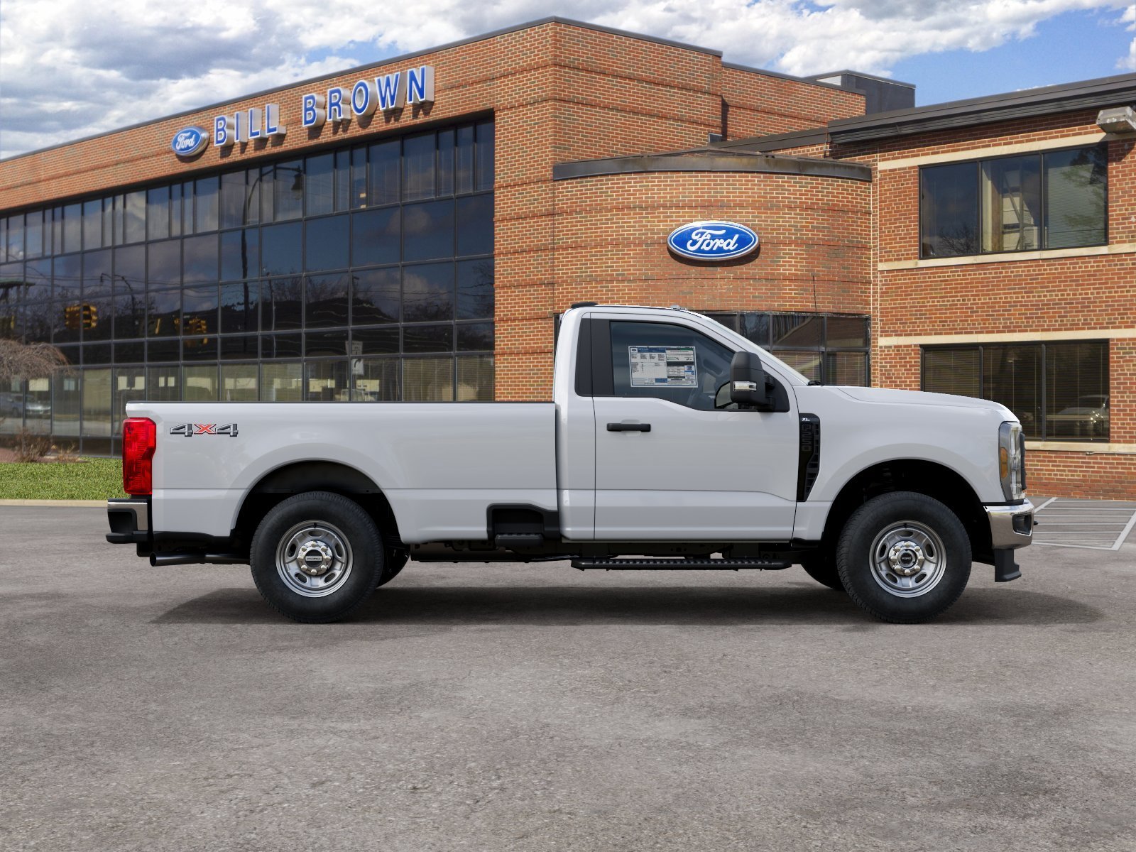 New 2027 Oxford White Ford XL image 5