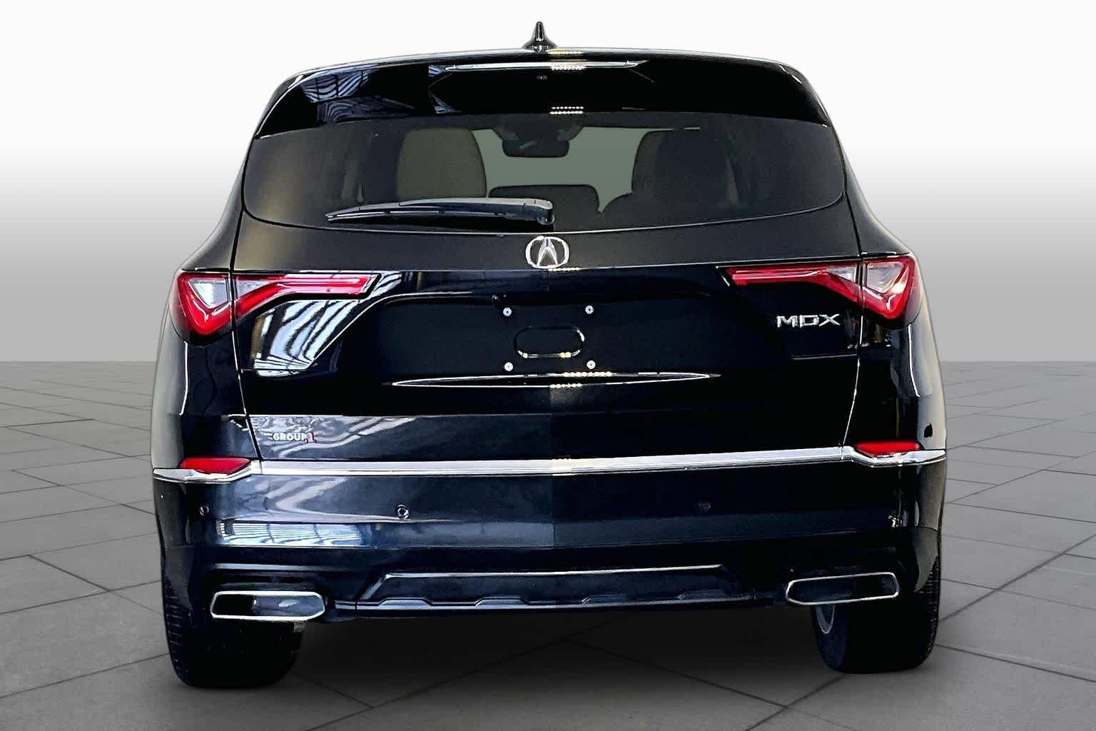 Certified Used 2023 Majestic Black Pearl Acura With Technology Package image 5