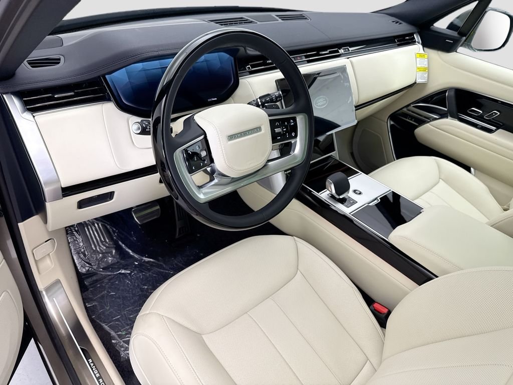New 2026 Batumi Gold Land Rover SE image 10