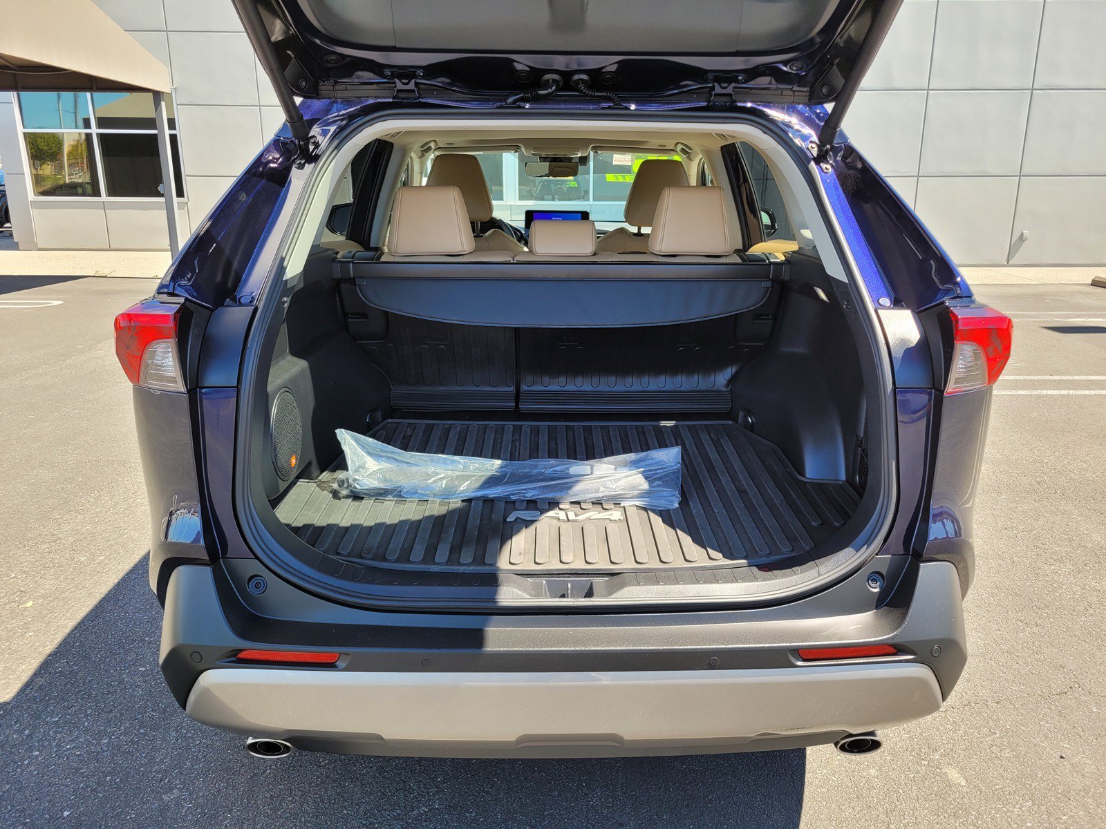Used 2025  Toyota Limited image 10