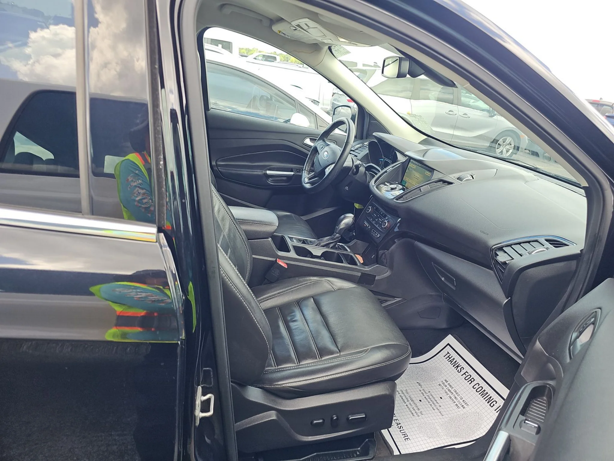 Used 2019 Agate Black Metallic Ford Titanium image 8