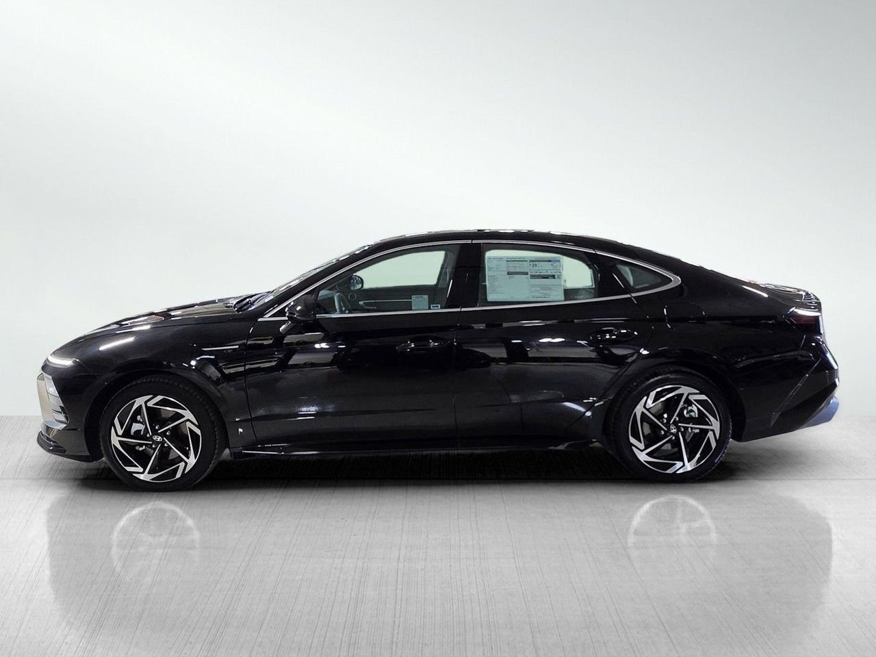 New 2026 Abyss Black Hyundai SEL Sport image 4