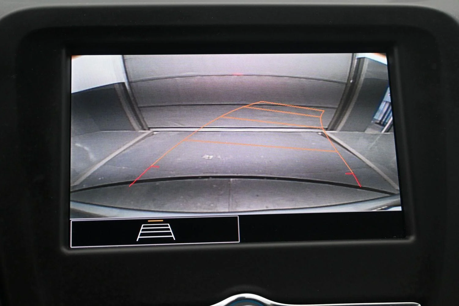 Used 2024 Sterling Gray Metallic Chevrolet LT image 28