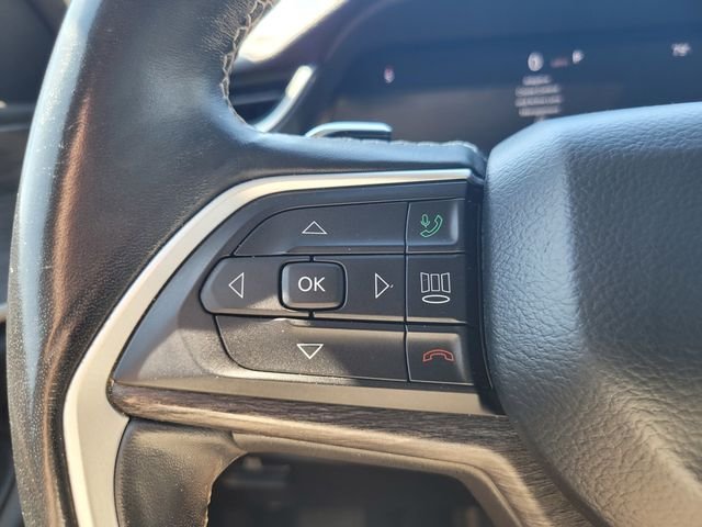 Used 2021 Silver Jeep Limited image 28