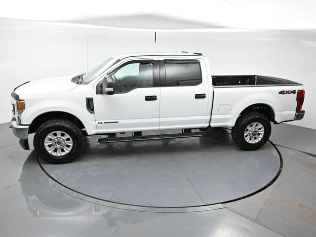 Used 2020 White Ford XL image 30