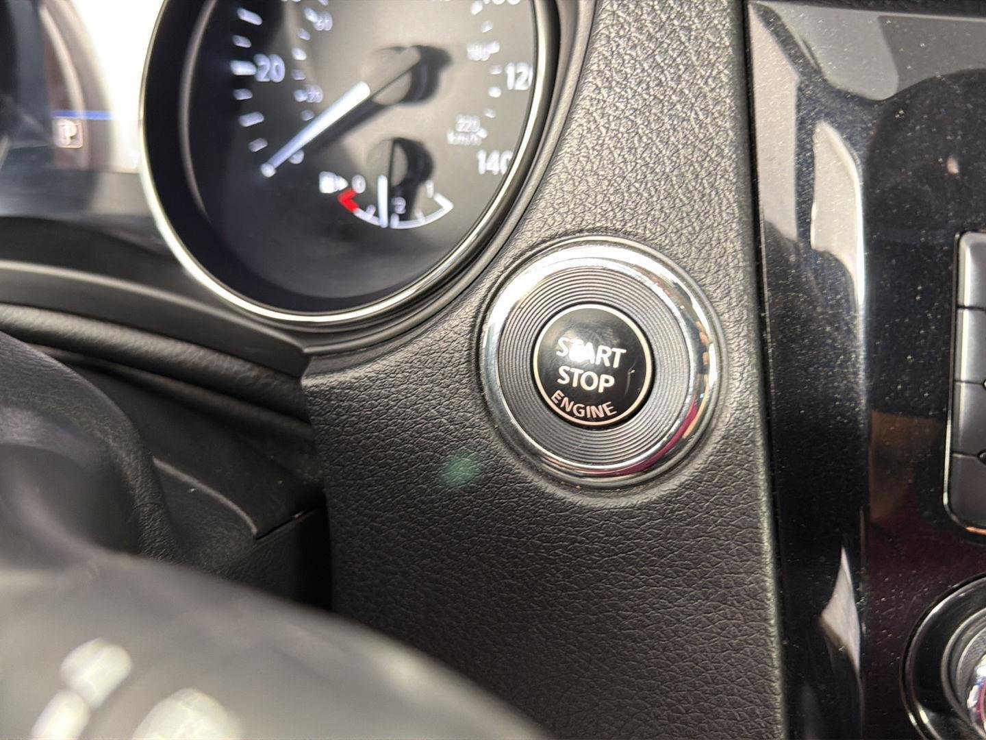 Used 2022 Magnetic Black Pearl Nissan SV image 28