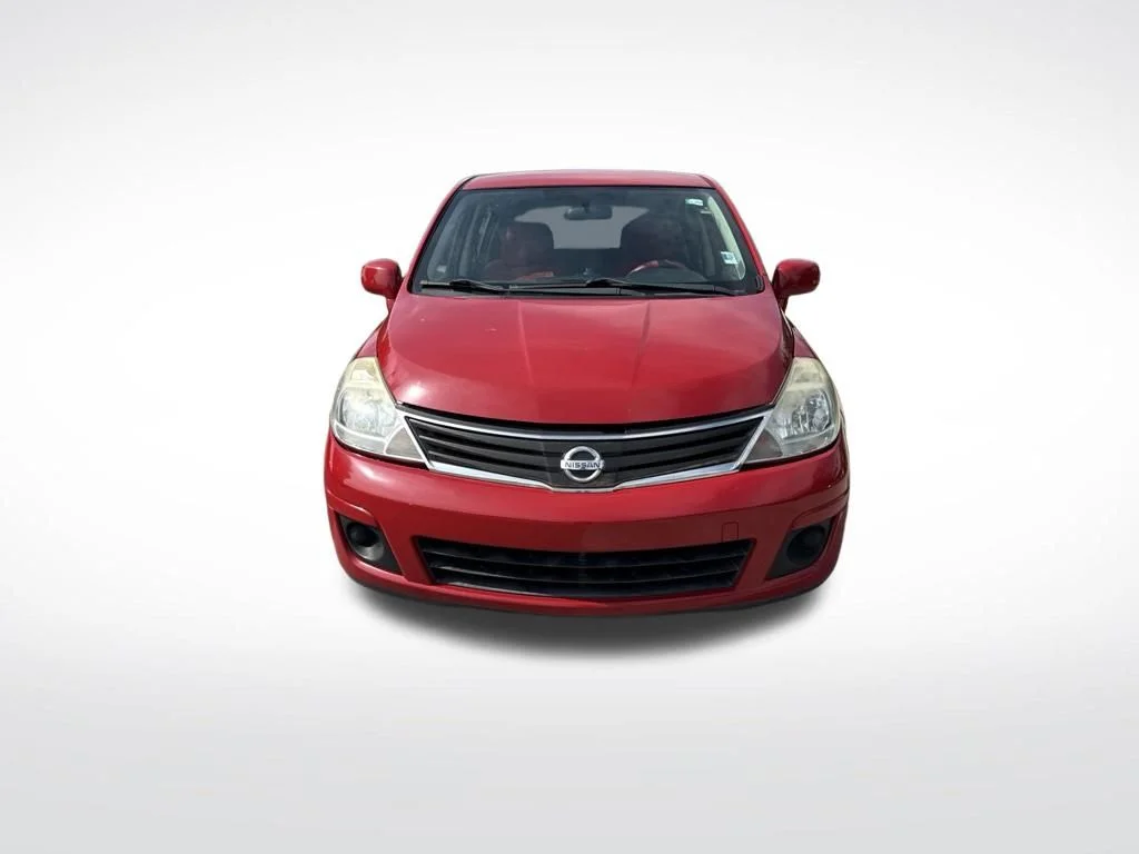 Used 2011 Red Nissan 1.8 S image 3