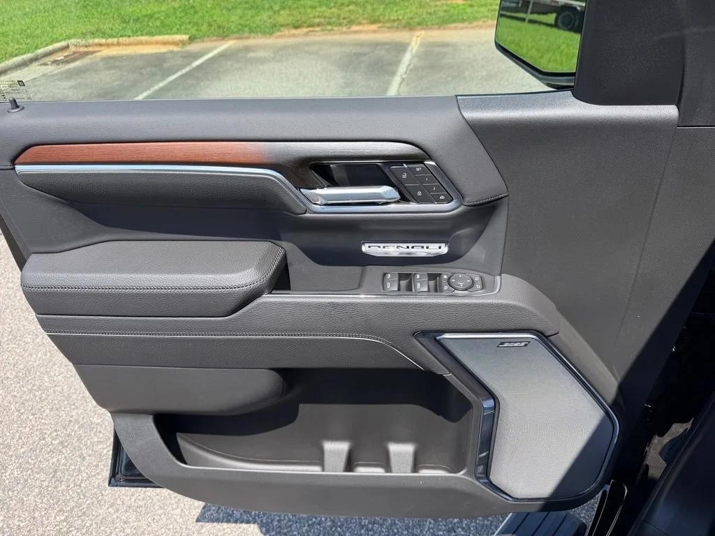 2026 GMC Sierra 1500 Denali - Photo 14