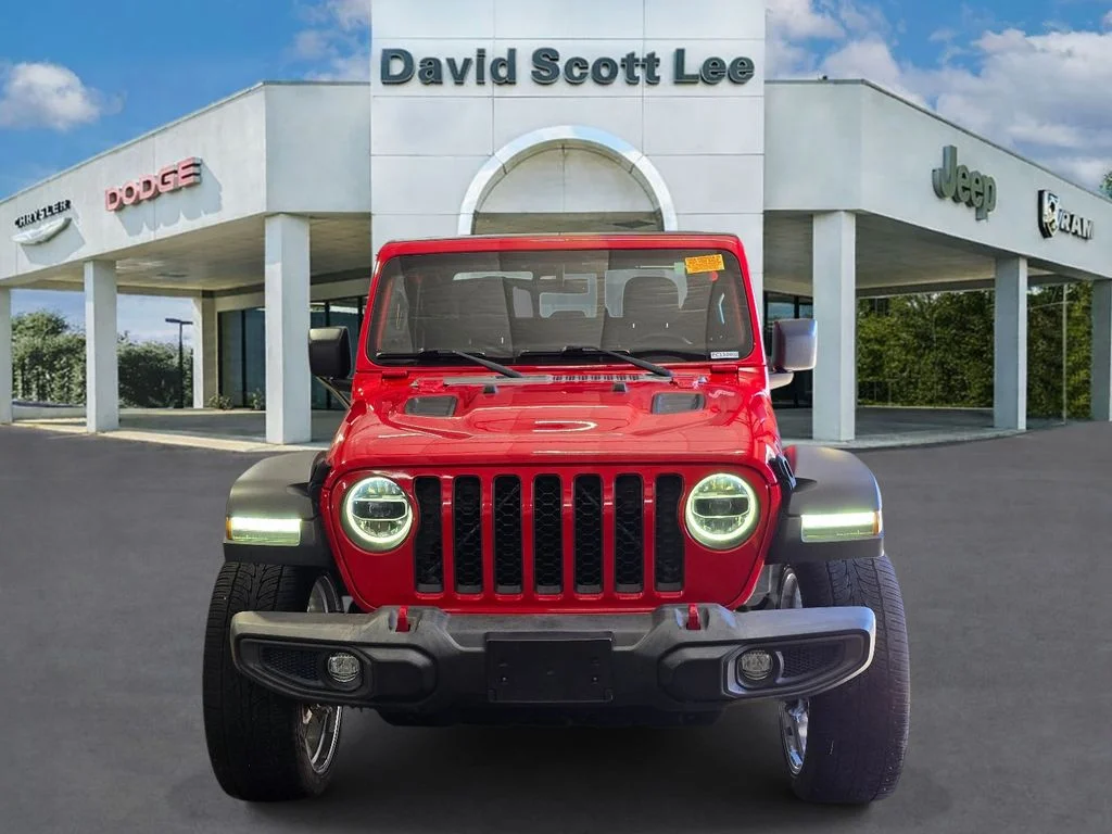 Used 2021 Red Jeep Rubicon image 2