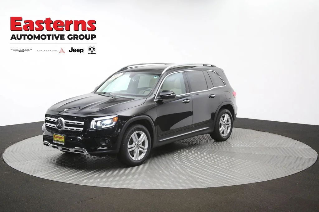 Used 2021 Black Mercedes-Benz GLB 250 image 52
