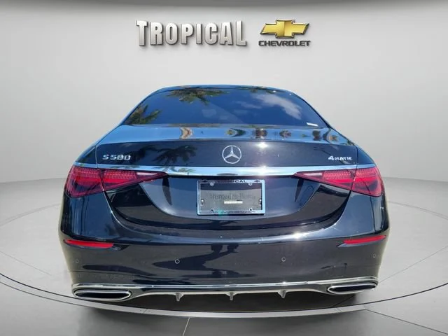 Used 2022 Black Mercedes-Benz S 580 image 3