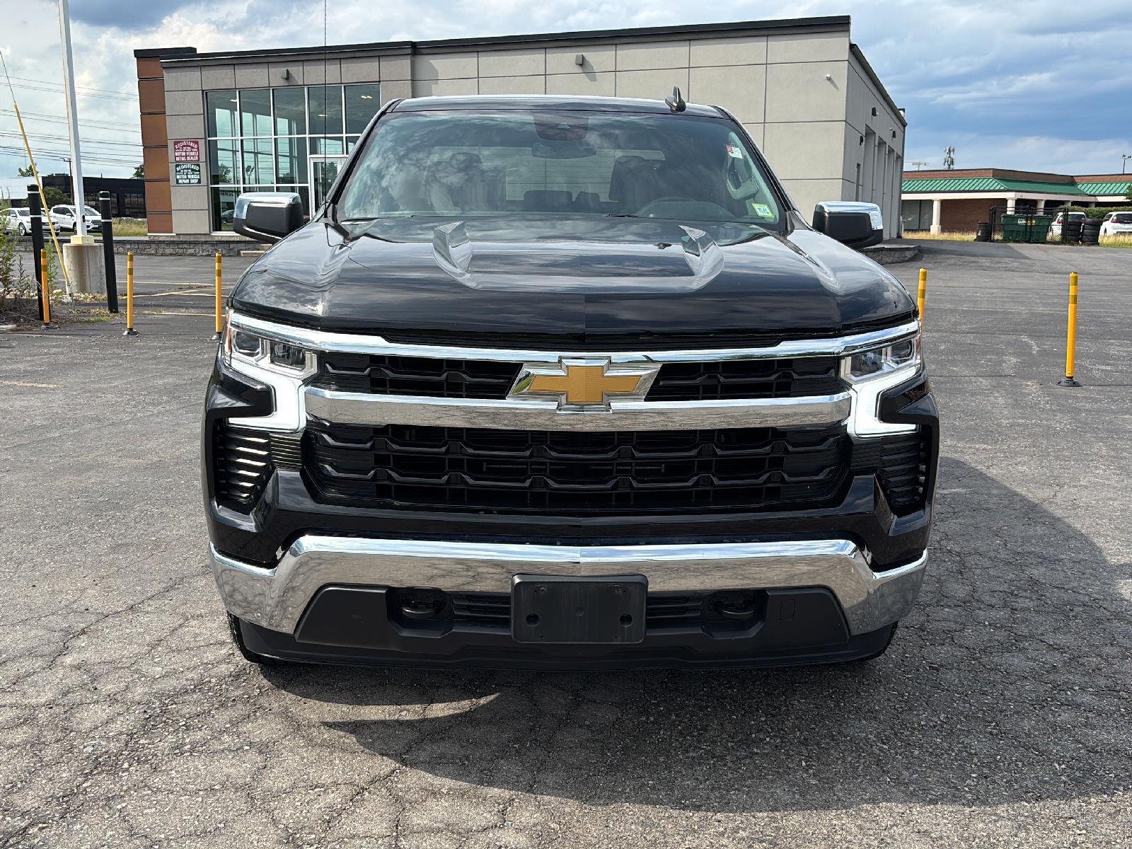 Used 2024 Black Chevrolet LT image 4