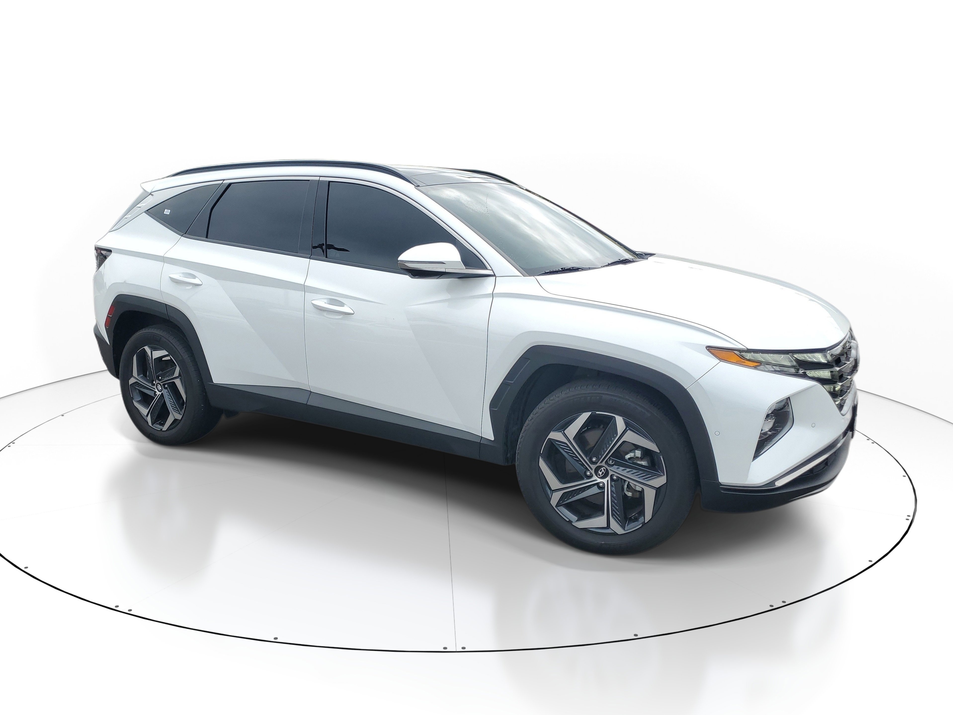 Certified Used 2024 White Pearl Hyundai Limited image 1