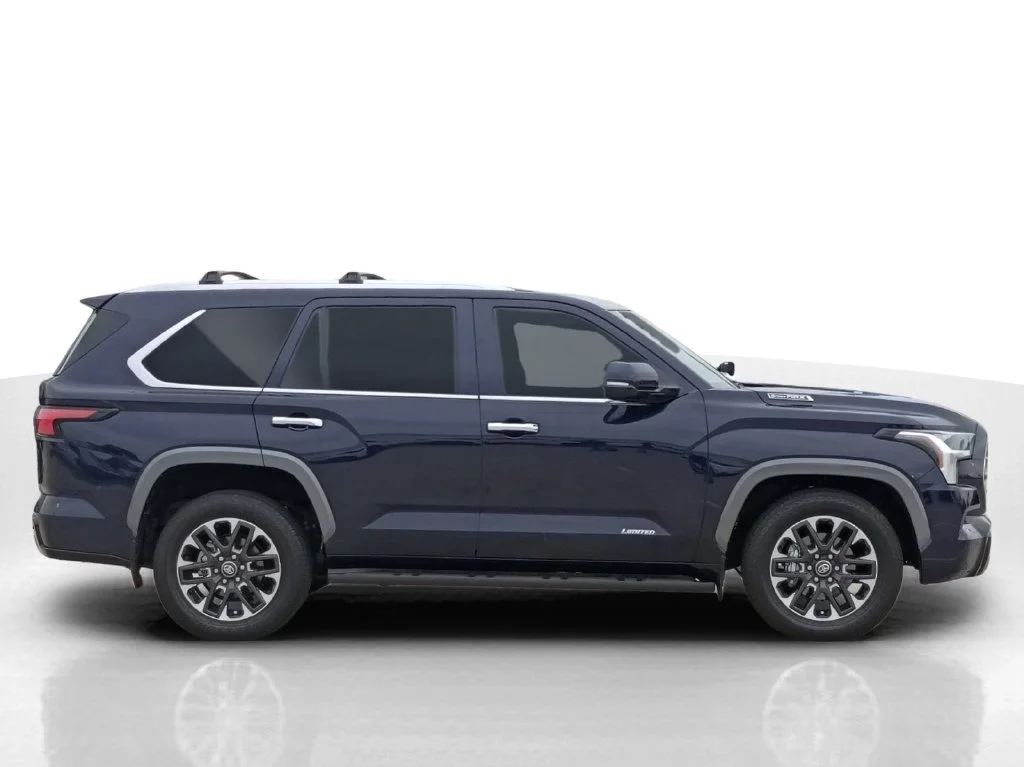 Used 2025 Blue Toyota SR5 image 4
