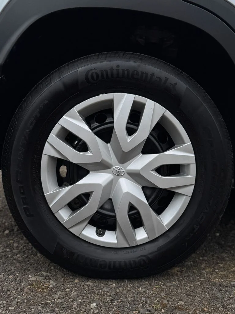 Used 2025 Silver Toyota L image 40