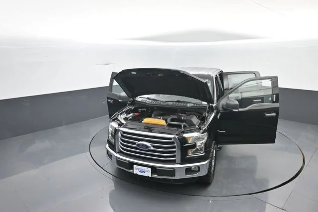 Used 2016 Shadow Black Ford XLT image 31