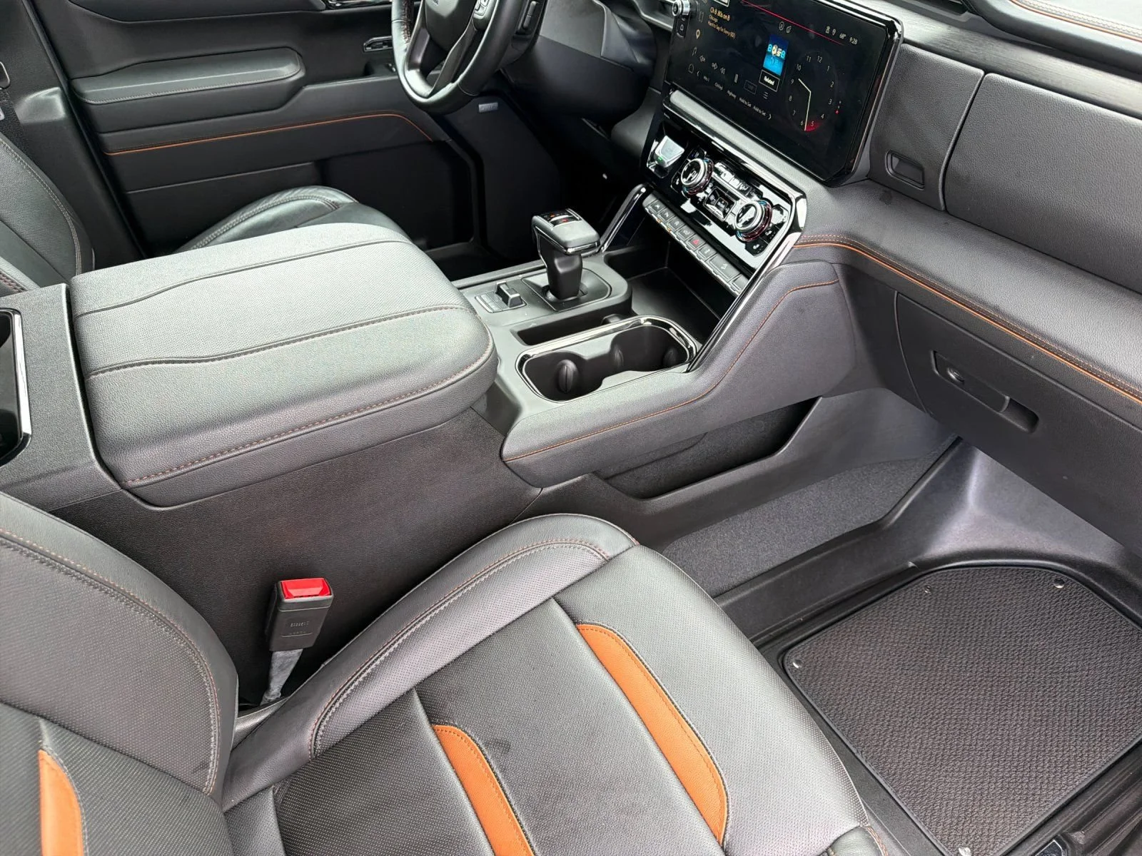 2025 GMC Sierra 1500 AT4 - Photo 16