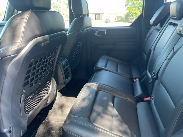 Used 2025 Gray Ford Badlands image 9