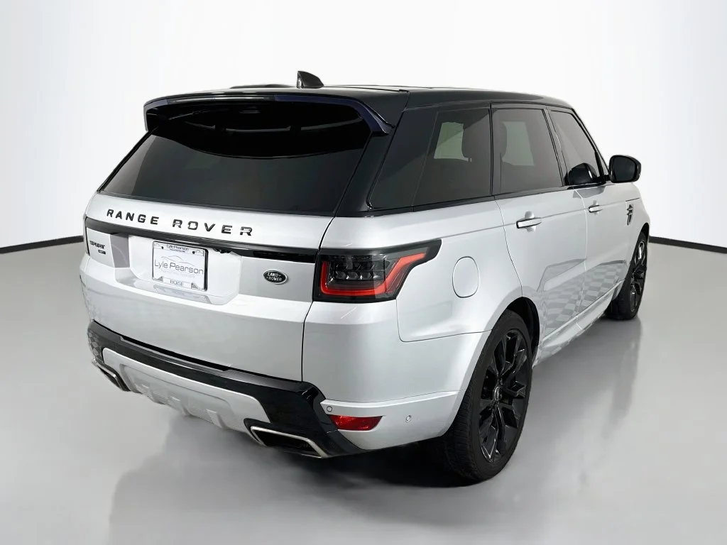 Used 2019 Indus Silver Metallic Land Rover HST image 9