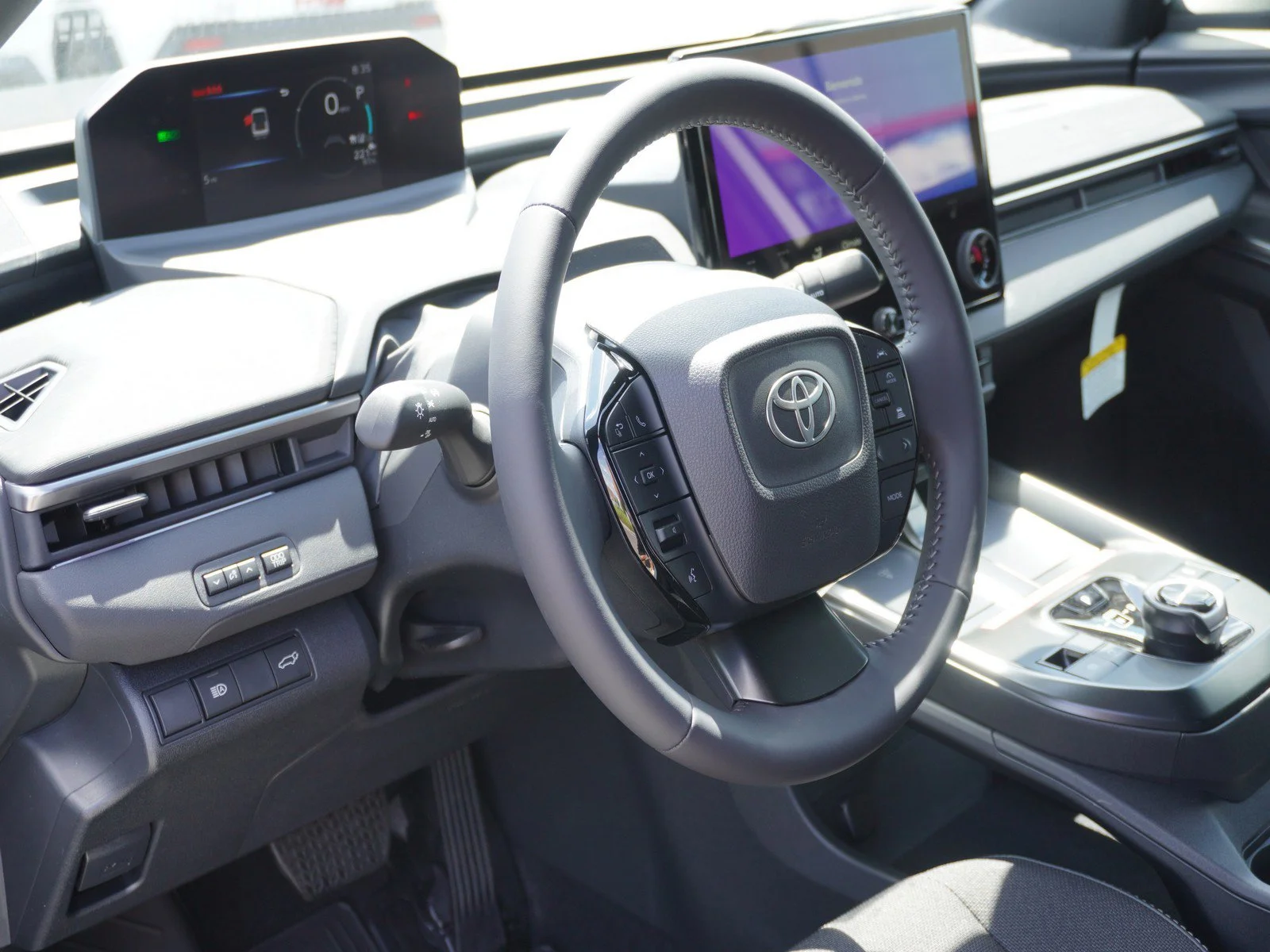 New 2026 Wind Chill Pearl Toyota SE image 20