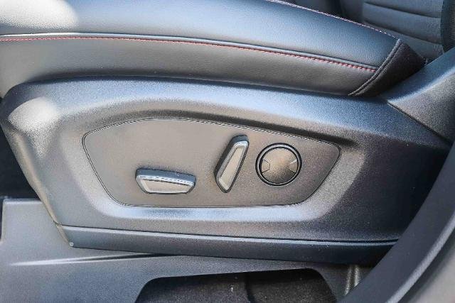 New 2026 Agate Black Metallic Ford ST-Line image 23