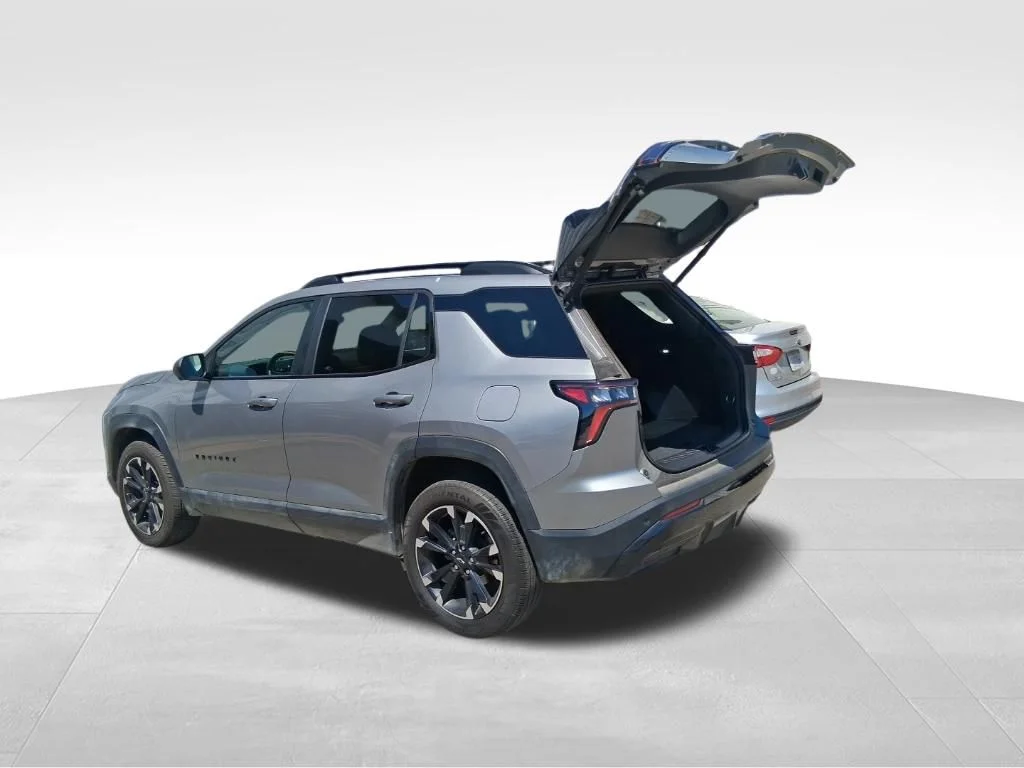 Used 2025 Gray Chevrolet RS image 15