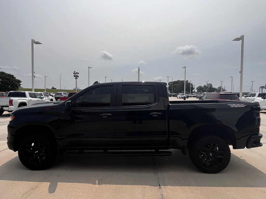 Used 2025 Black Chevrolet Custom Trail Boss image 6