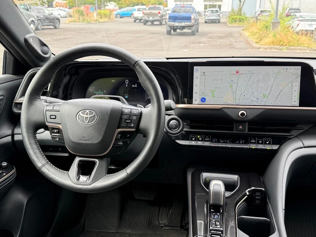 Certified Used 2026  Toyota Platinum image 28