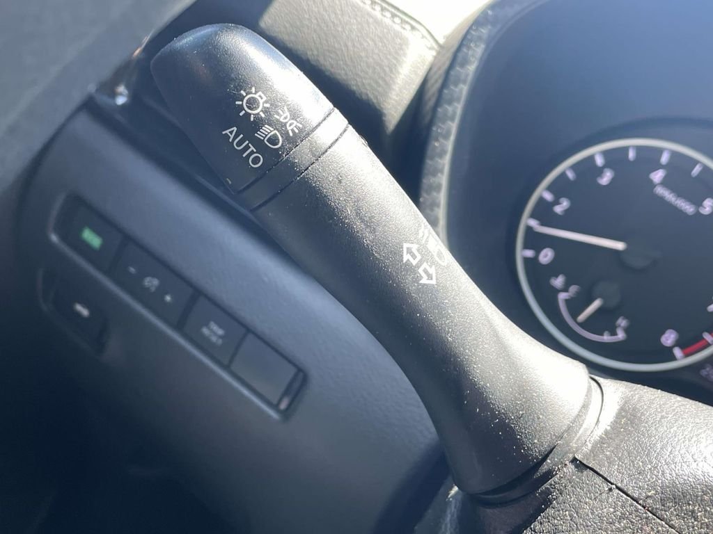 Used 2025 Blue Nissan SV image 23