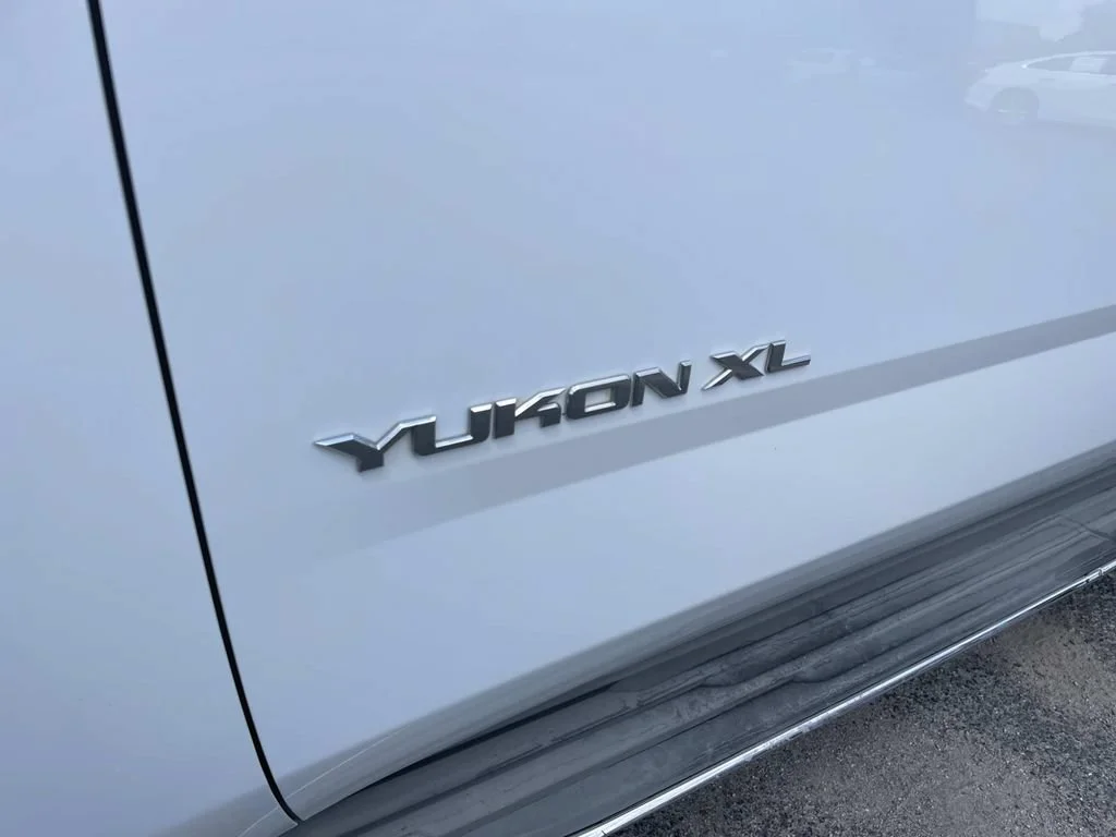 Used 2015 SUMMIT WHITE GMC SLT image 12