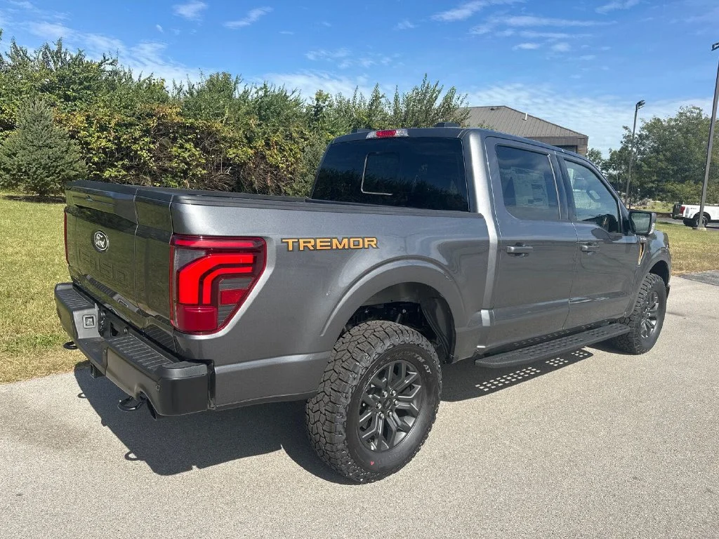 New 2026 Gray Ford Tremor image 14