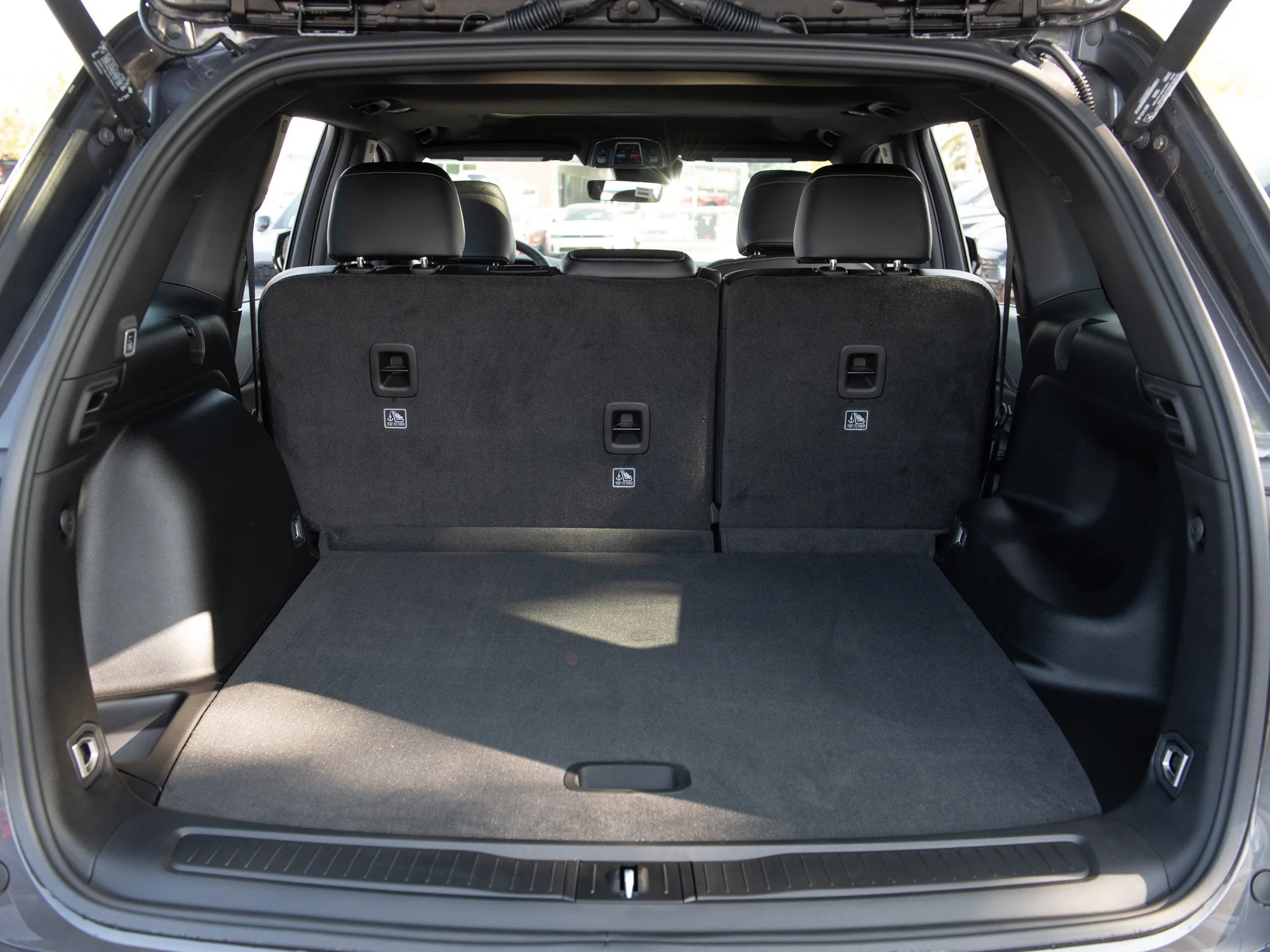 New 2025 Grey Jeep Altitude* 4x4, Sunroof, Remote Start, Heated Leather image 13