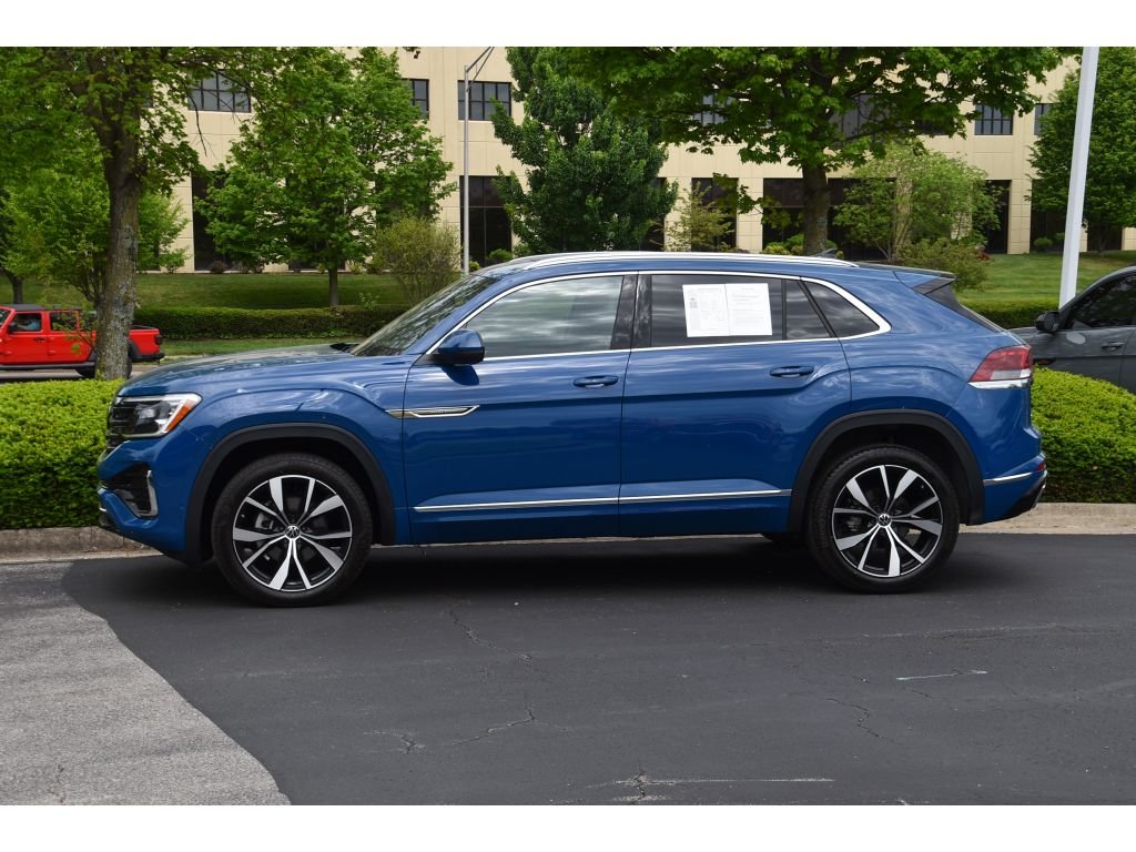 Used 2025 Blue Volkswagen 2.0T SEL Premium R-Line image 7
