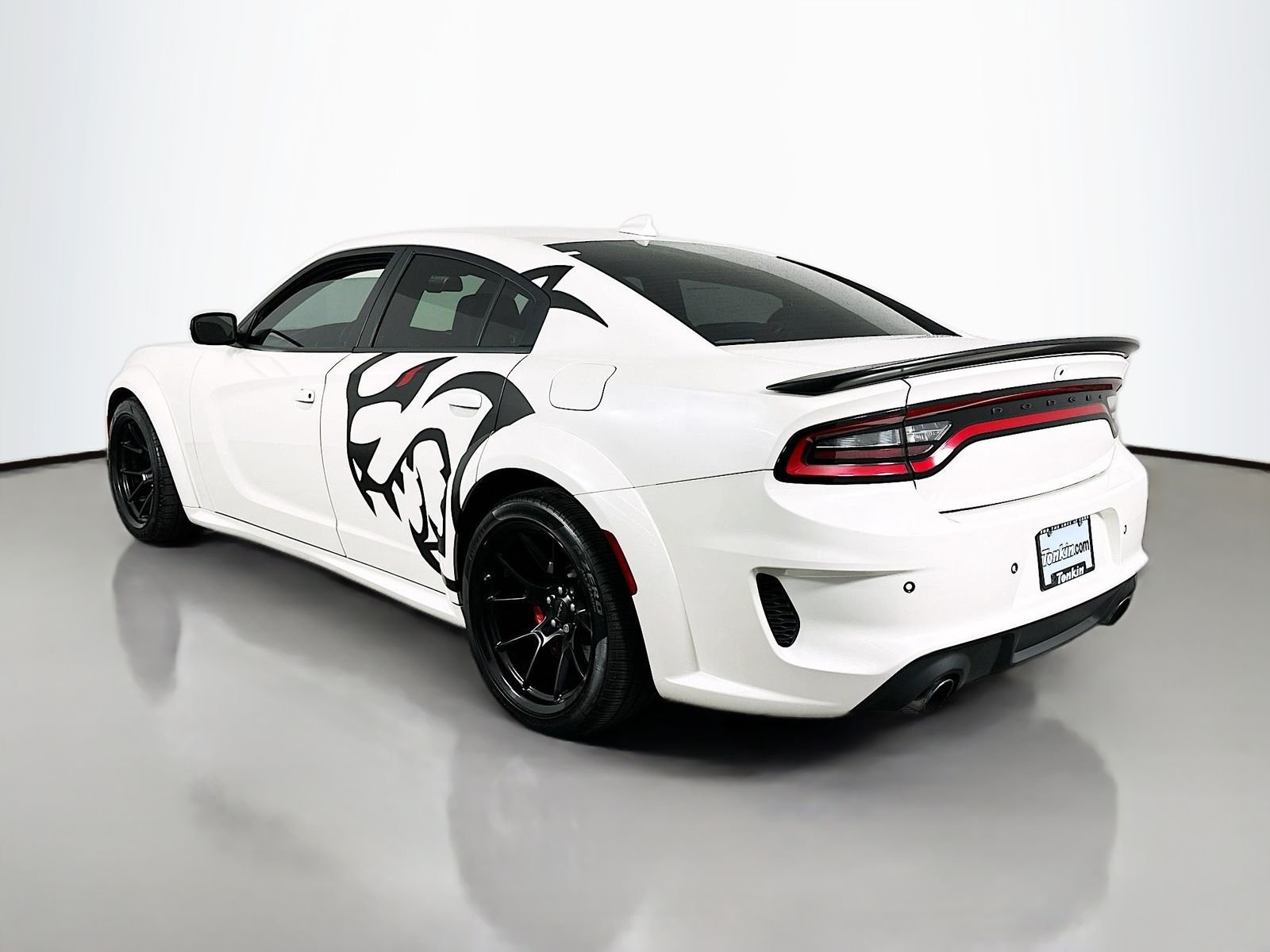 Used 2023 White Knuckle Clearcoat Dodge SRT Hellcat Redeye Widebody Jailbreak image 5