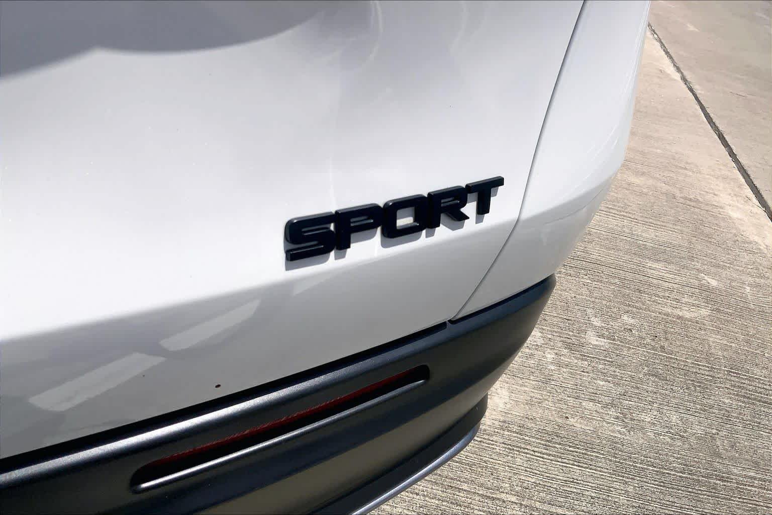 Used 2025 Platinum White Pearl Honda Sport image 10