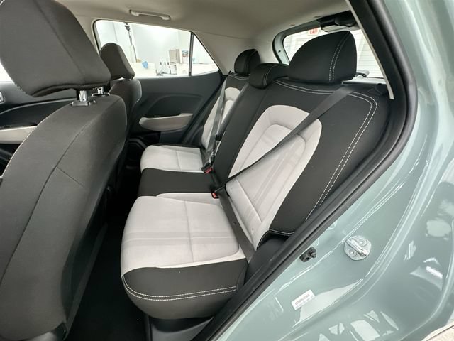 2025 Hyundai Venue SEL - Photo 11