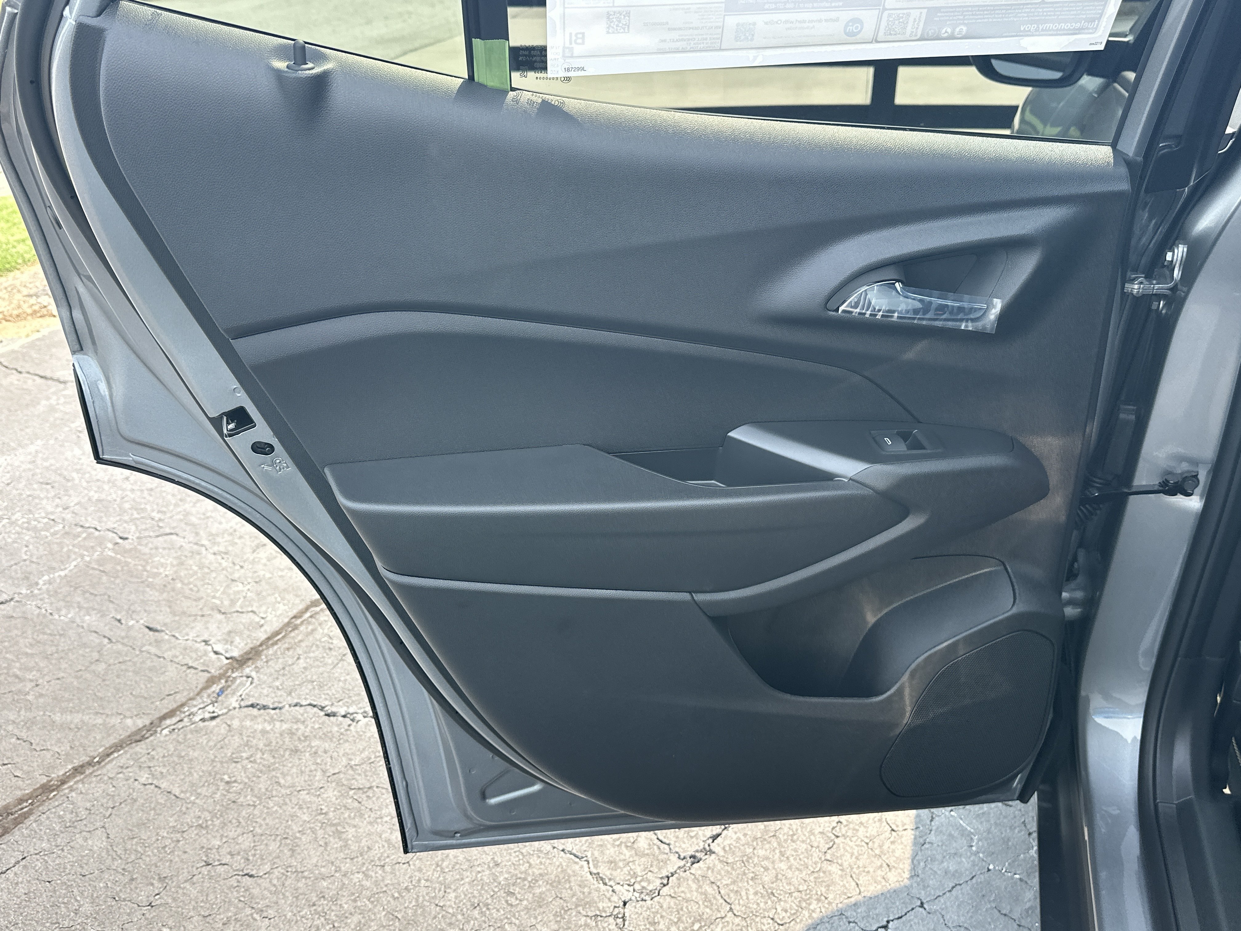 New 2026 Sterling Gray Metallic Chevrolet 1RS image 22