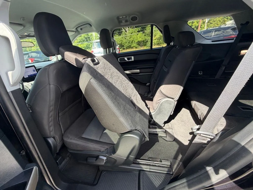 Used 2023 Black Ford XLT image 46