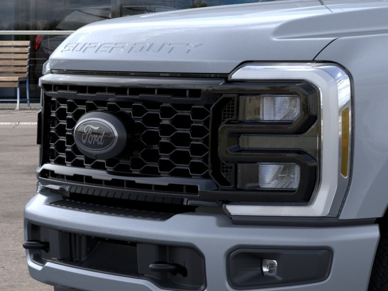 New 2026 Glacier Gray Metallic Tri-Coat Ford F-250® Lariat® image 17