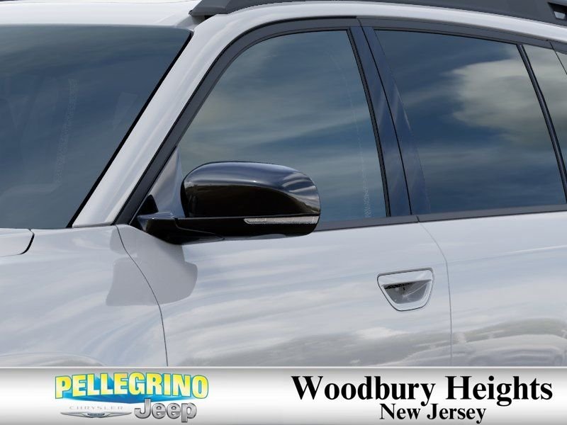 New 2026 Bright White Clear-Coat Exterior Paint Jeep Limited image 12