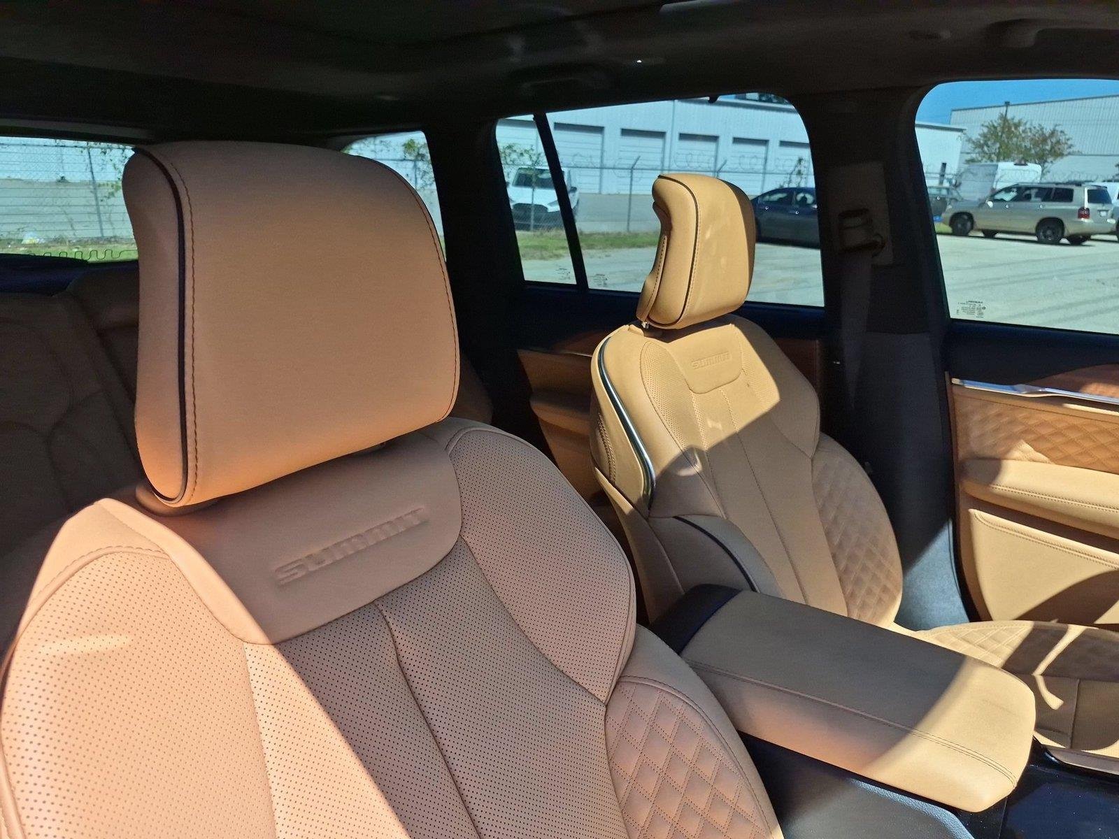 Used 2026 Bright White Clearcoat Jeep Summit image 32