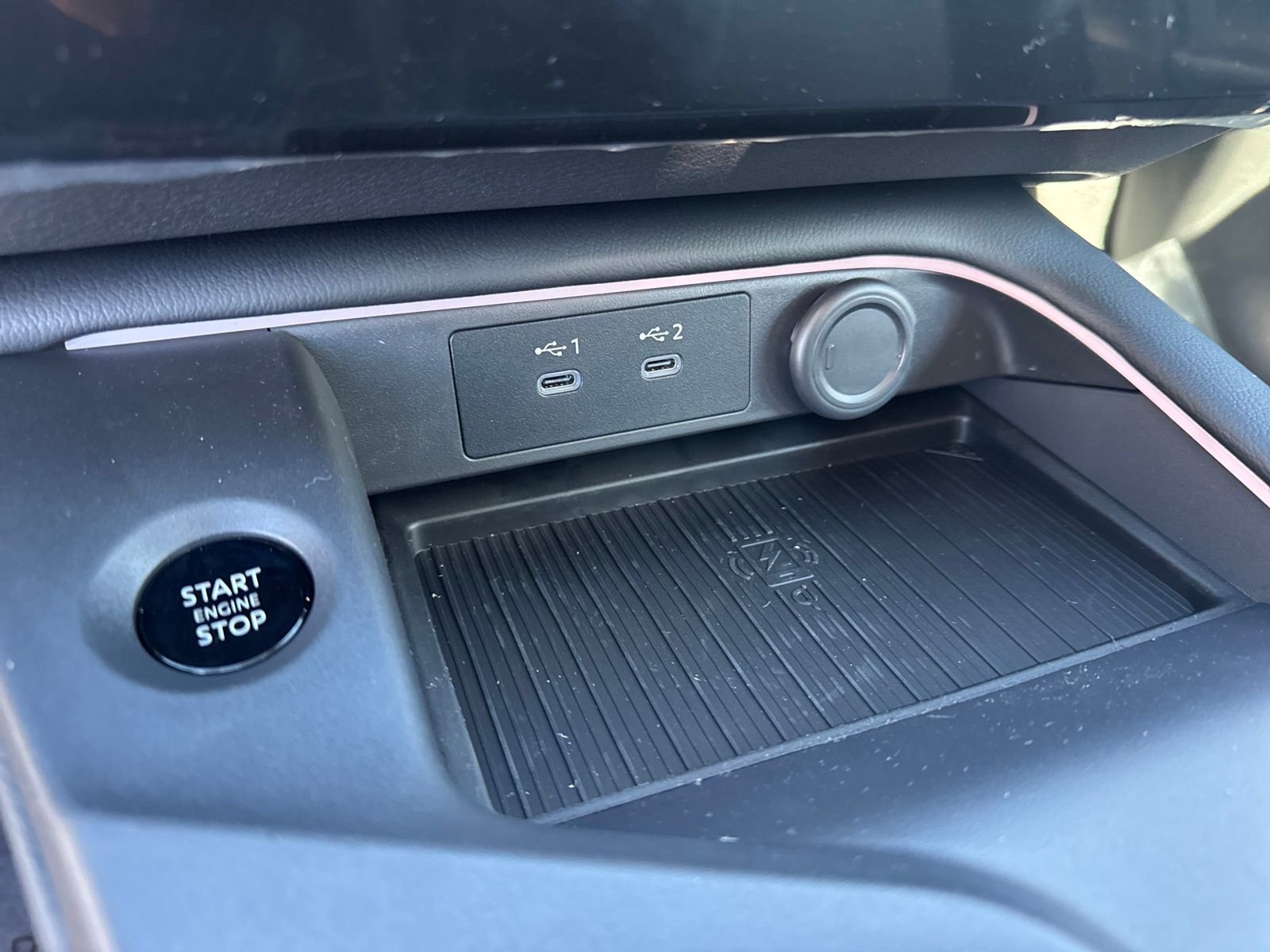 New 2026 Nissan Sentra SV 4D Sedan