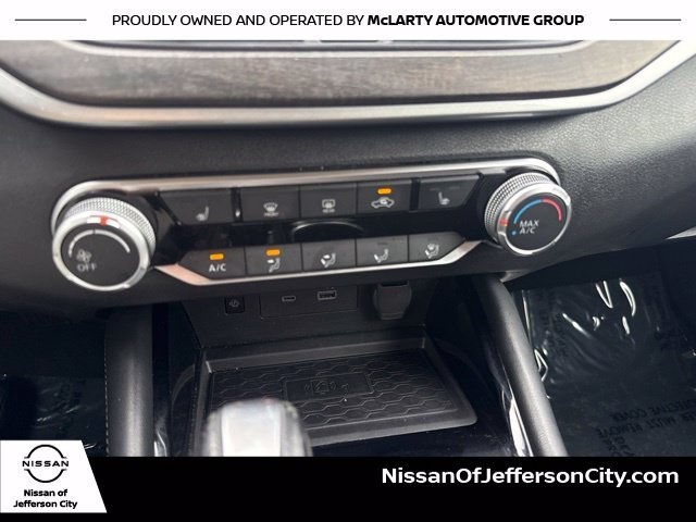 Used 2024 Gray Nissan 2.5 SV image 22